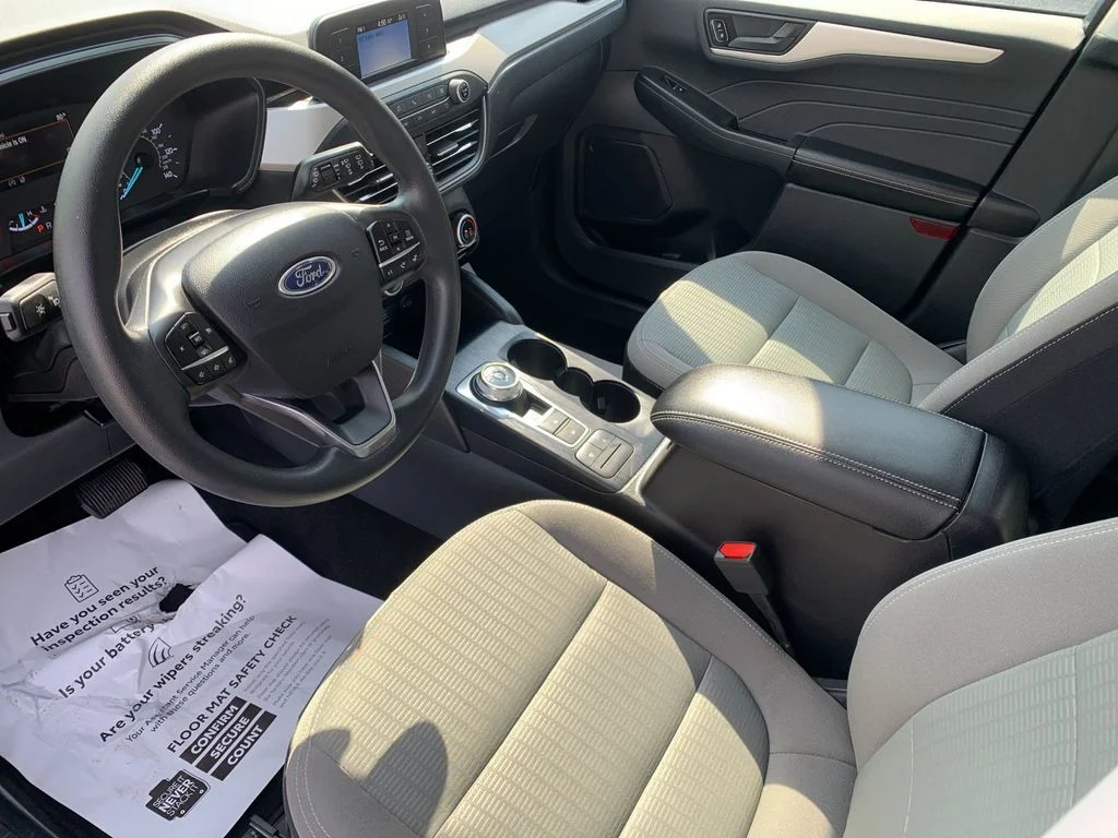 Used 2022 Silver Ford S image 11
