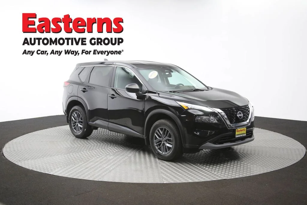 Used 2023 Black Nissan S image 49
