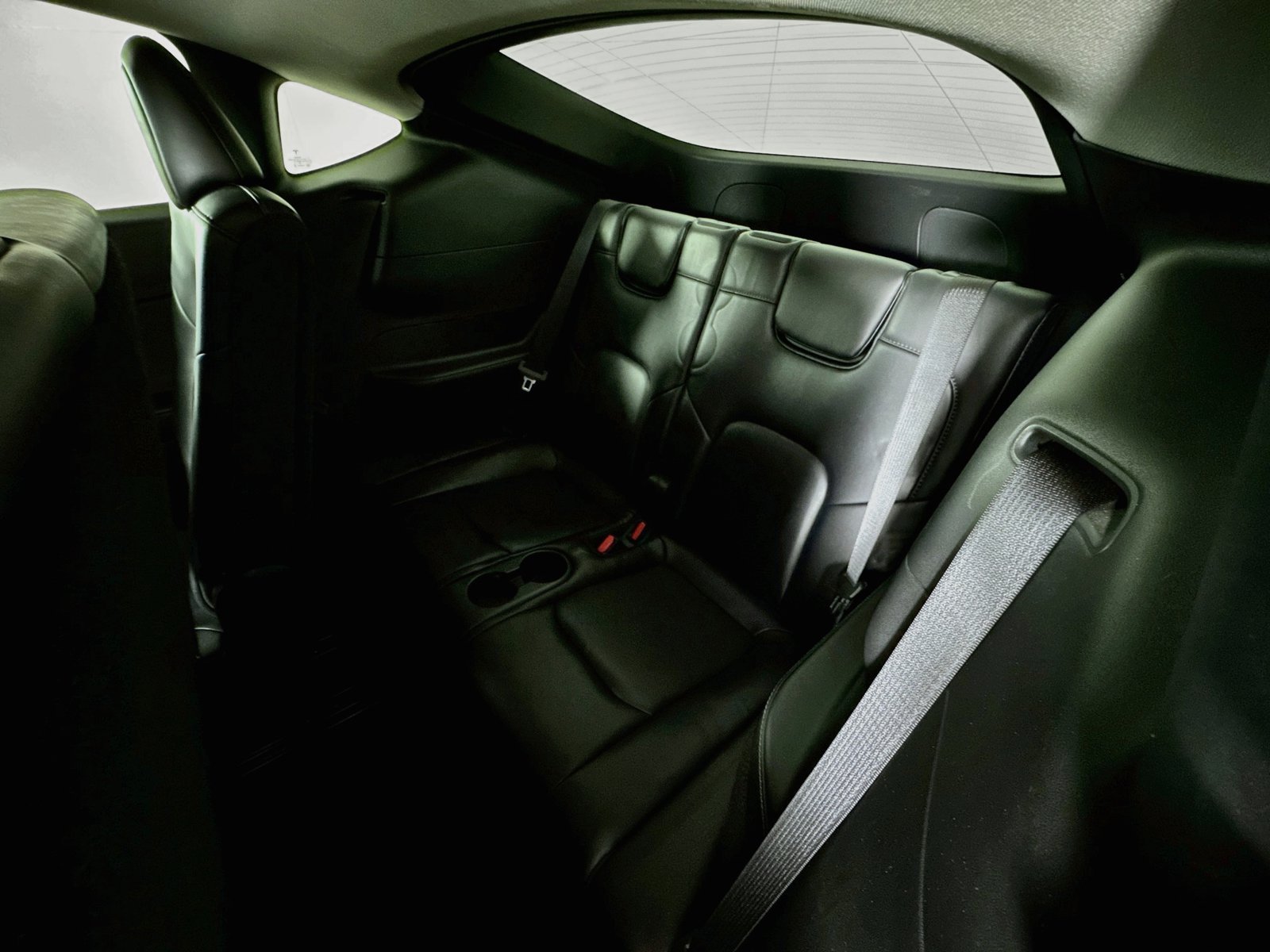 Used 2023 Red Tesla Long Range image 31