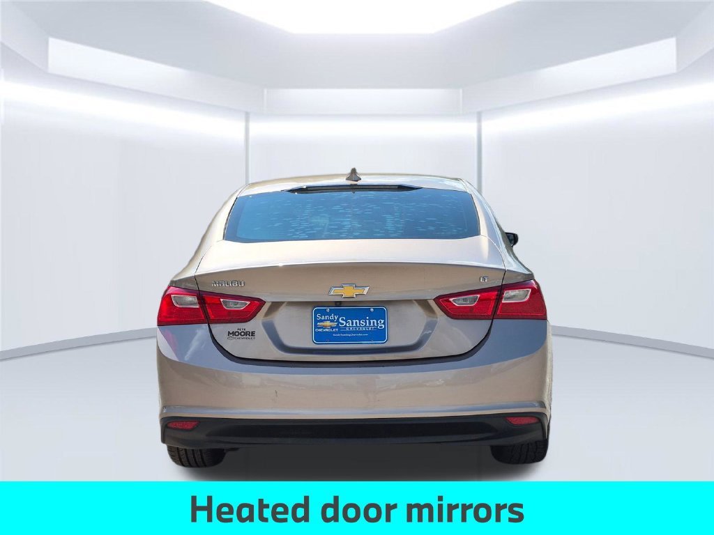 Used 2018 SANDY RIDGE METALLIC Chevrolet LT image 5