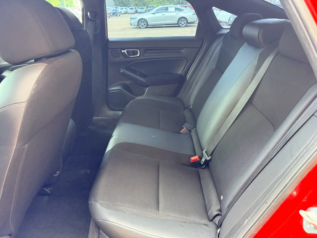 Used 2022 Rallye Red Honda Sport image 17