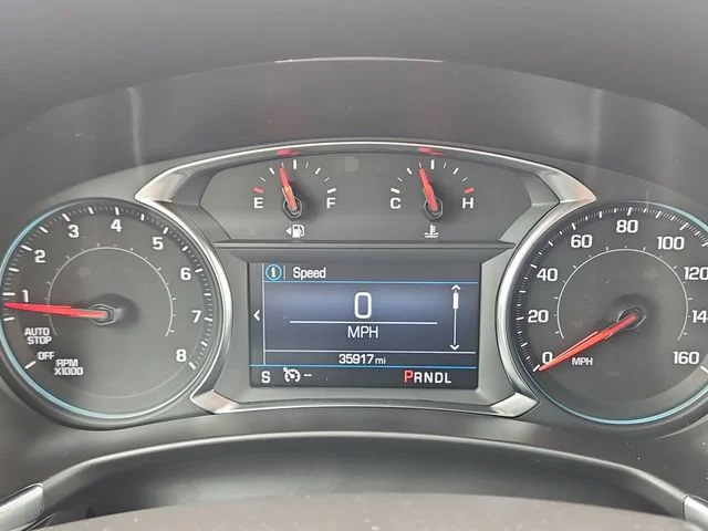 Used 2024 Summit White Chevrolet LT image 15