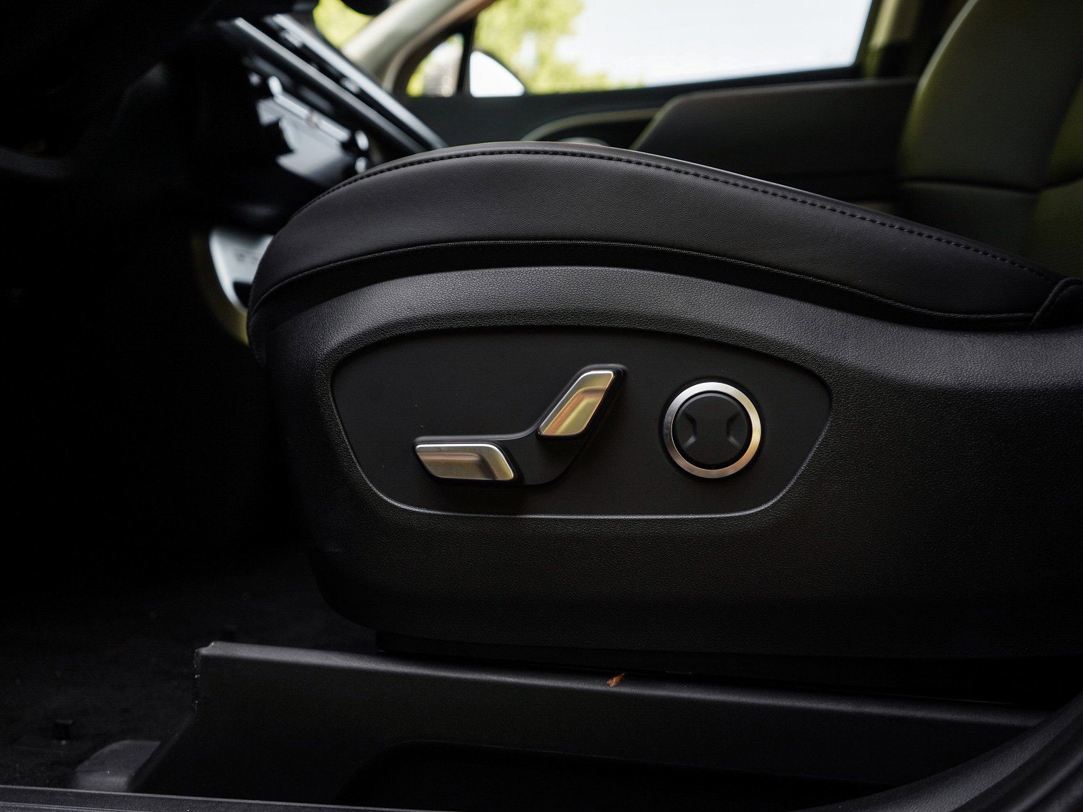 2026 Hyundai IONIQ 9 SEL - Photo 17