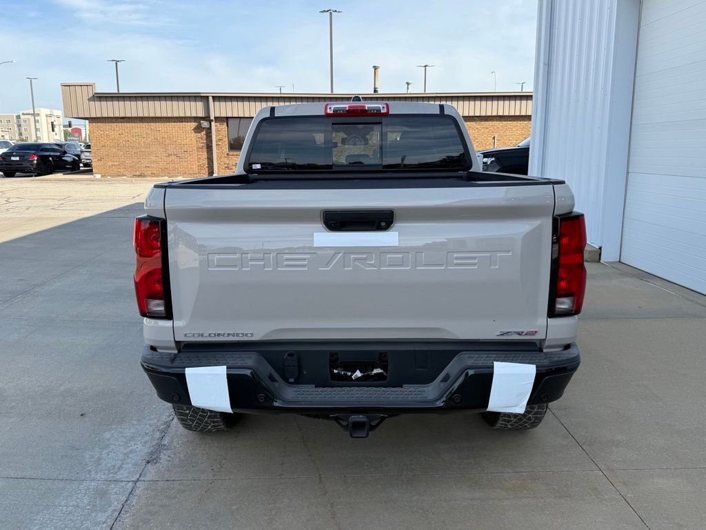 2026 Chevrolet Colorado ZR2 - Photo 6