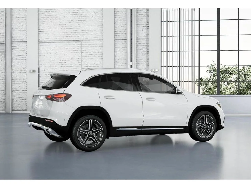 New 2026 White Mercedes-Benz GLA 250 image 19