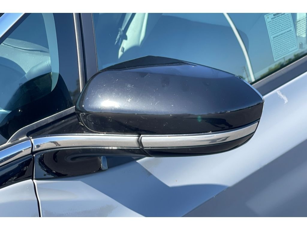 Used 2021 Slate Gray Metallic Chevrolet LT image 12
