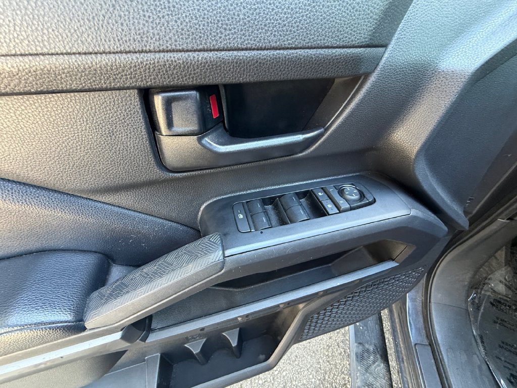 Used 2024  Toyota SR5 image 11