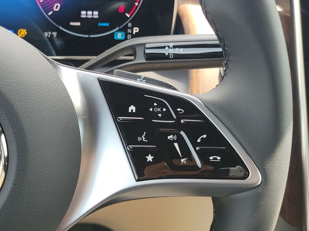 New 2027 Cirrus Silver Metallic Mercedes-Benz GLC 300 image 25