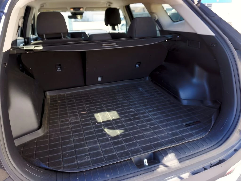 2023 Kia Sportage LX - Photo 13
