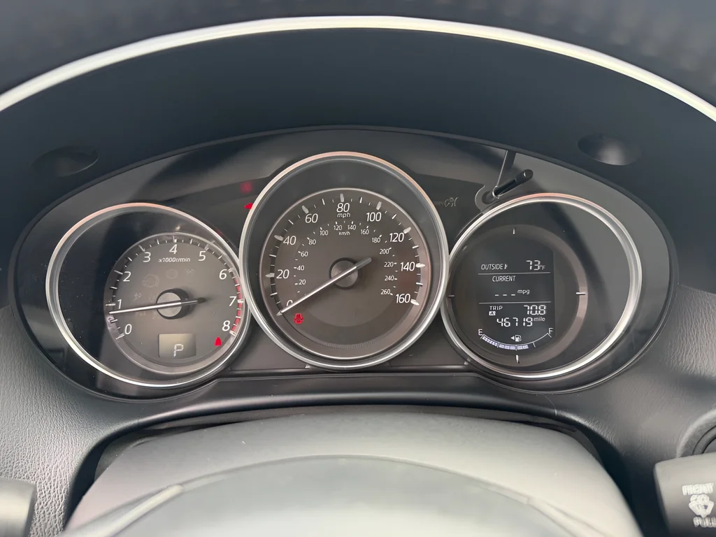 Used 2016 Blue Mazda Touring image 11