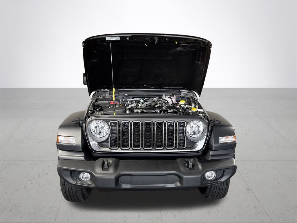 New 2026 Granite Crystal Metallic Clear-Coat Exterior Paint Jeep Sport image 21