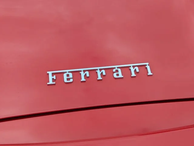 Used 2018  Ferrari Base image 18