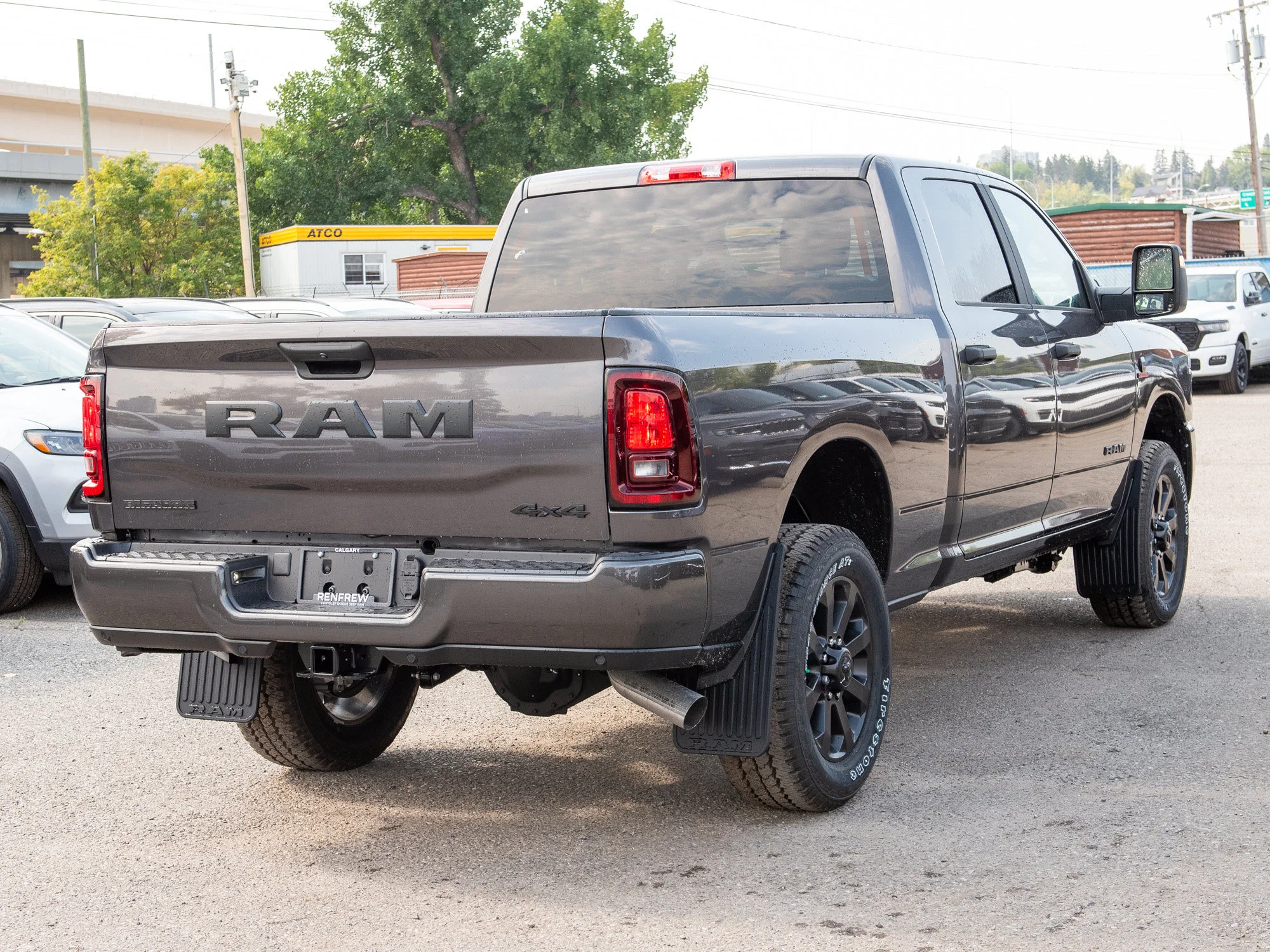 Used 2026 Grey RAM Big Horn Night* Crew Cab 4x4, High Output Cummins, 5th Wheel Prep image 6