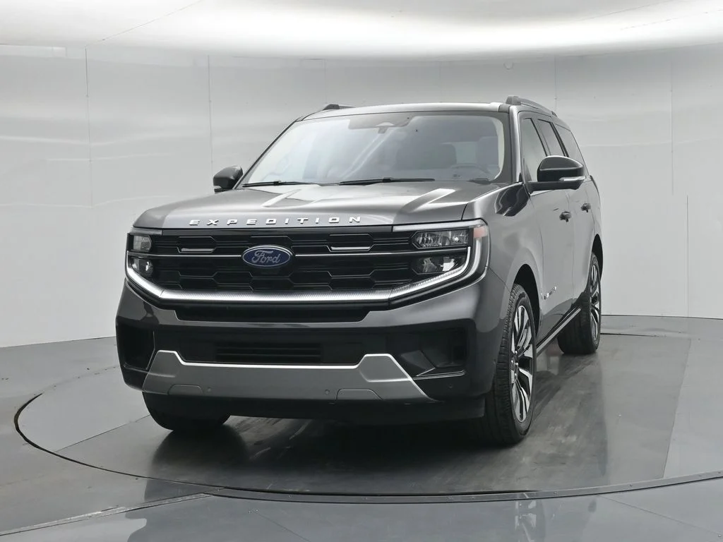 Certified Used 2025 Gray Ford Platinum image 60