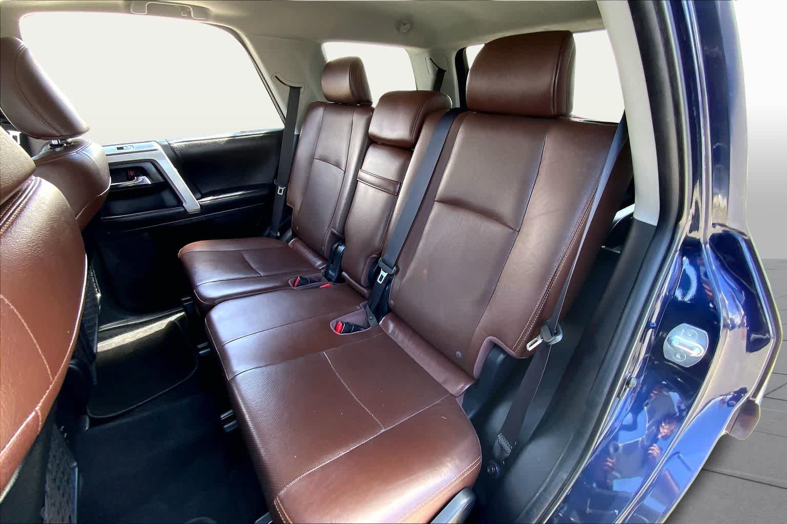 Used 2017 Nautical Blue Metallic Toyota Limited image 21