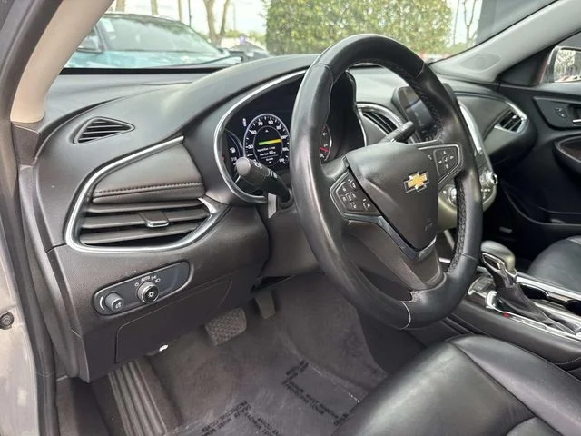 Used 2024 Gray Chevrolet LT image 26