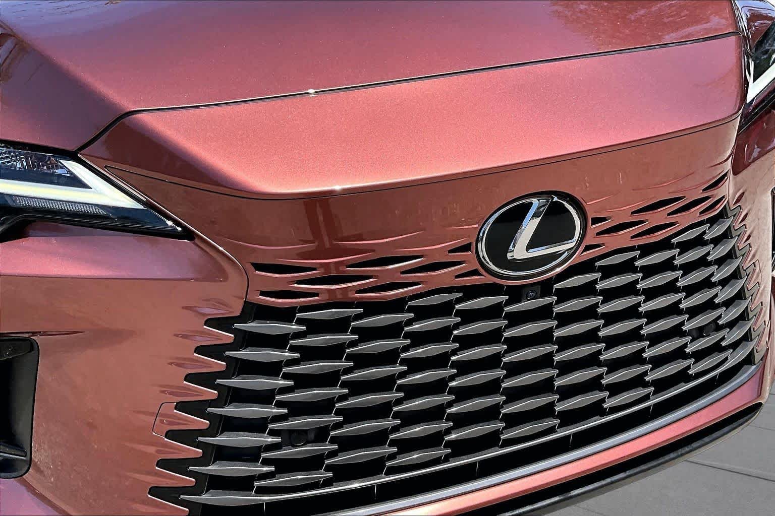 Used 2023 Copper Crest Lexus Premium Plus image 30
