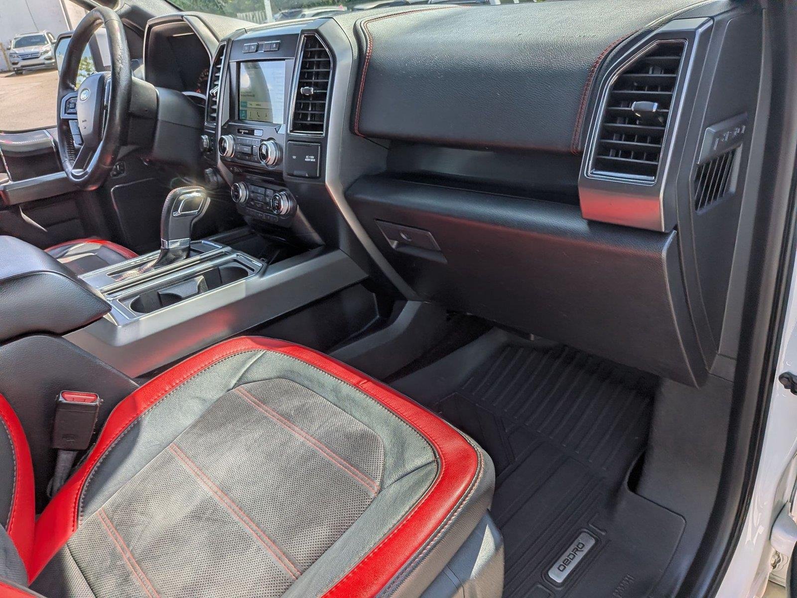 Used 2017 OXFORD WHITE FORD  image 39
