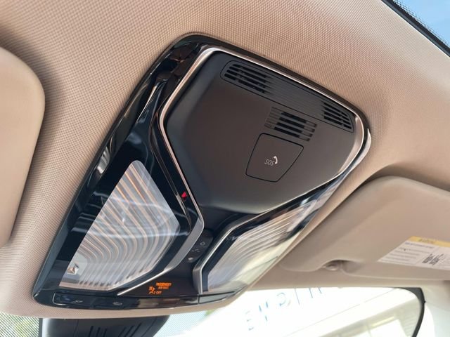 Used 2021 Jet Black BMW xDrive40i image 32