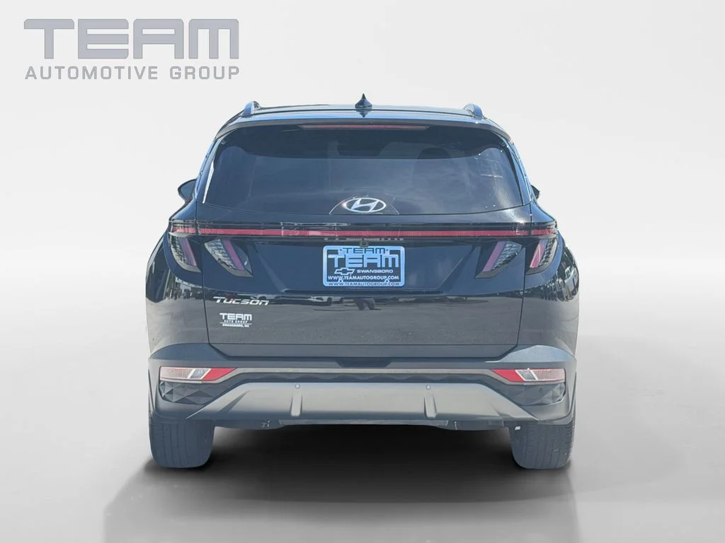 Used 2024 Black Hyundai Limited image 6