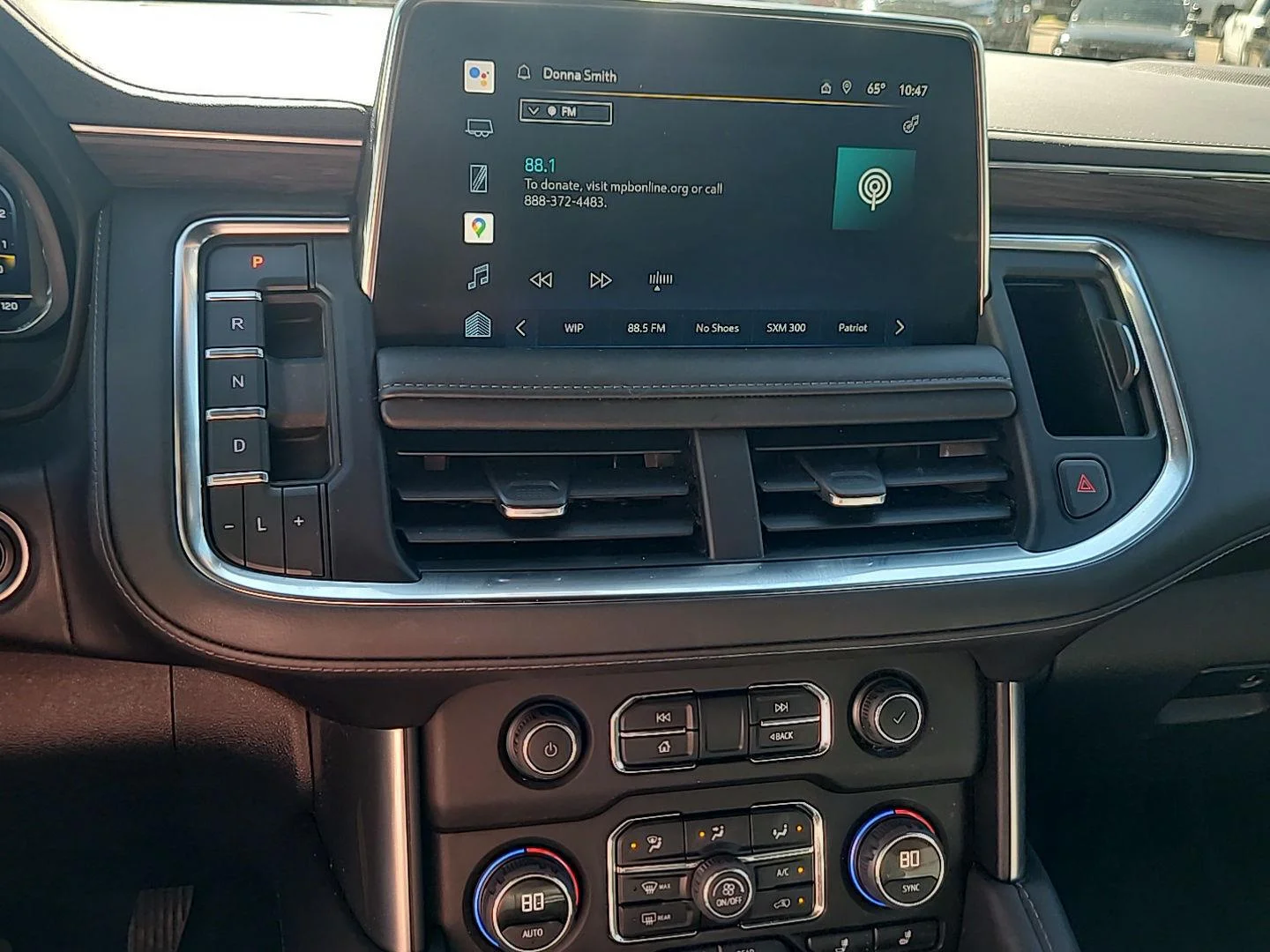 Used 2022 Summit White Chevrolet Z71 image 6