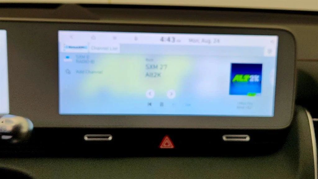 Used 2024 Digital Teal Hyundai Limited AWD image 18