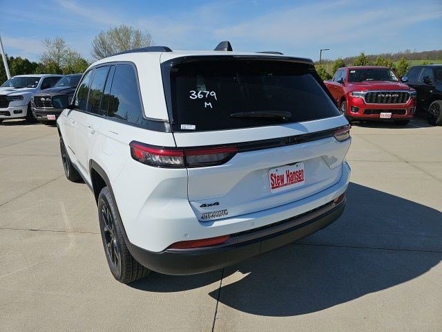 New 2026 Bright White Clearcoat Jeep Laredo Altitude image 3
