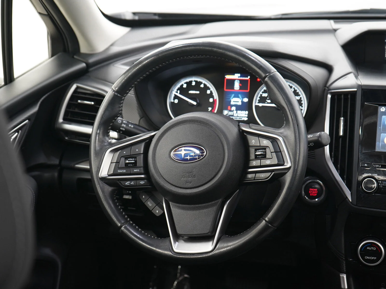 Used 2020 Crystal Black Pearl Subaru Premium image 15
