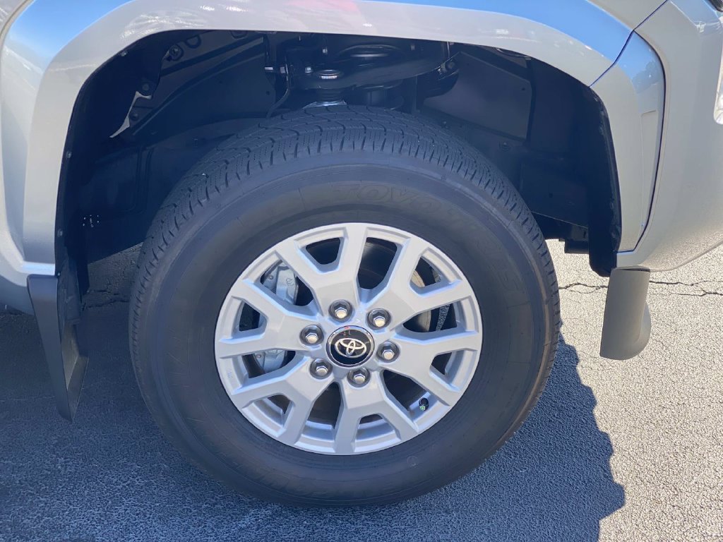 Used 2025 Silver Toyota SR5 image 2