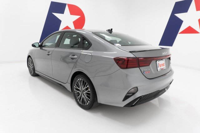Used 2022 Steel Gray Kia GT-Line image 9