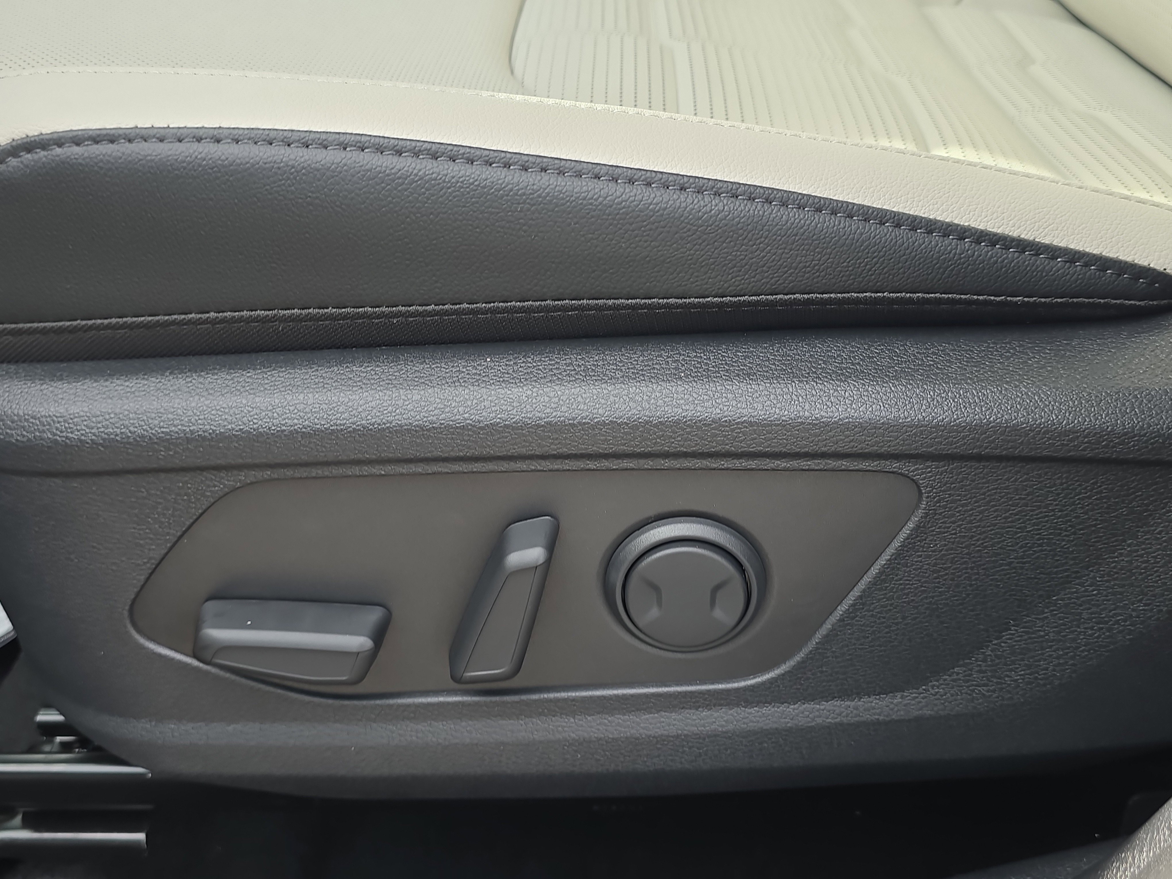 2026 Kia Sportage SX Prestige - Photo 23