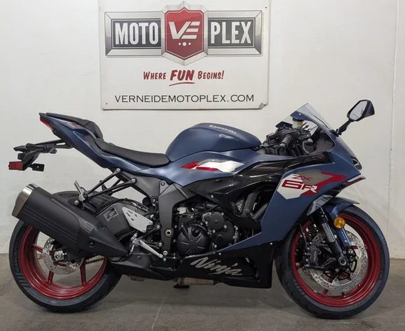 2027 Kawasaki Ninja ZX-6R ABS