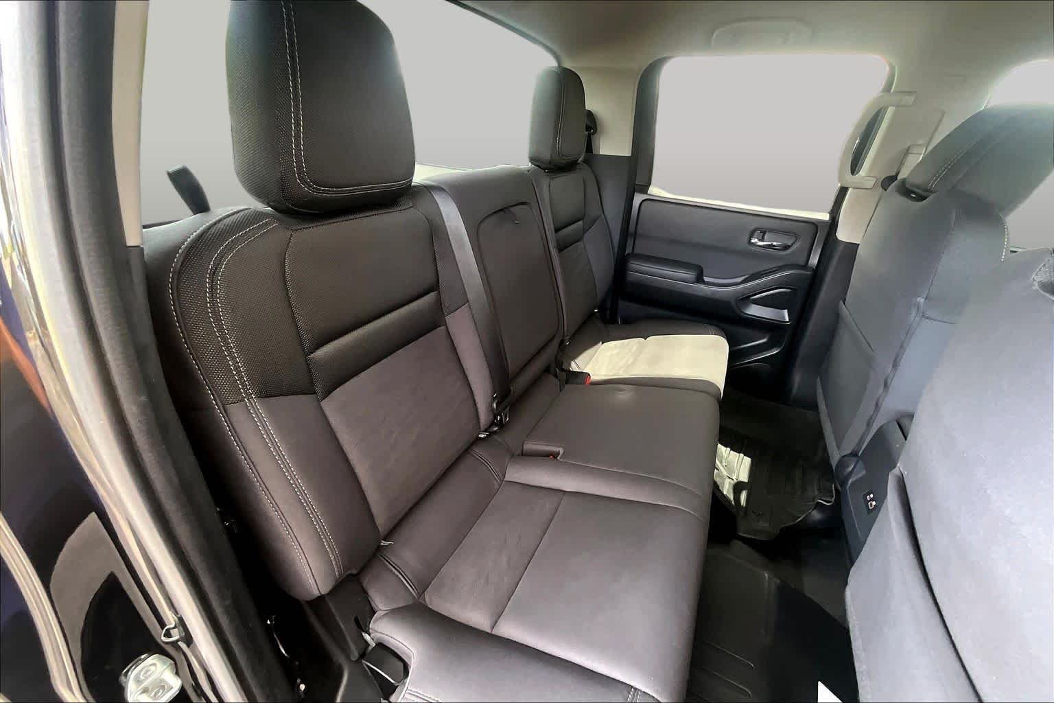 Certified Used 2022 Super Black Nissan SV image 20