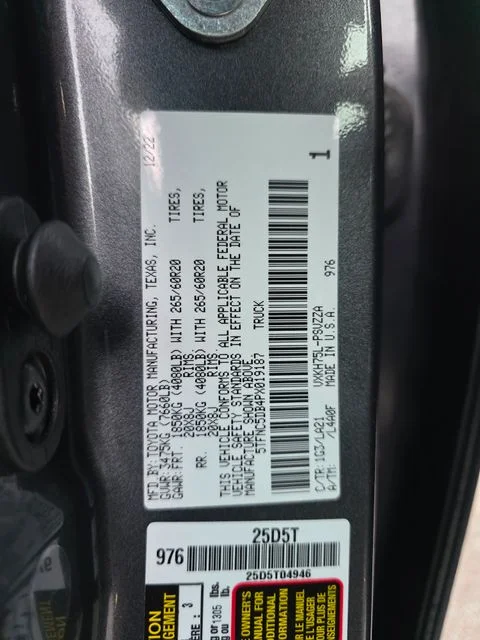 Used 2023 Magnetic Gray Metallic Toyota Platinum image 28
