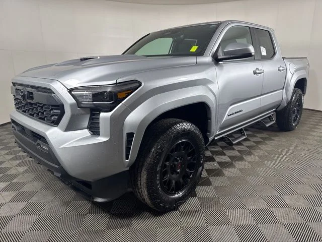 2026 Toyota Tacoma TRD Sport - Photo 8