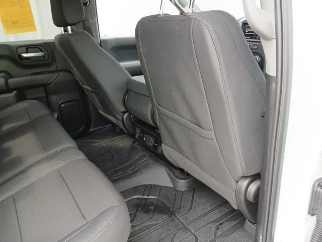 Used 2025 White Chevrolet Custom image 23