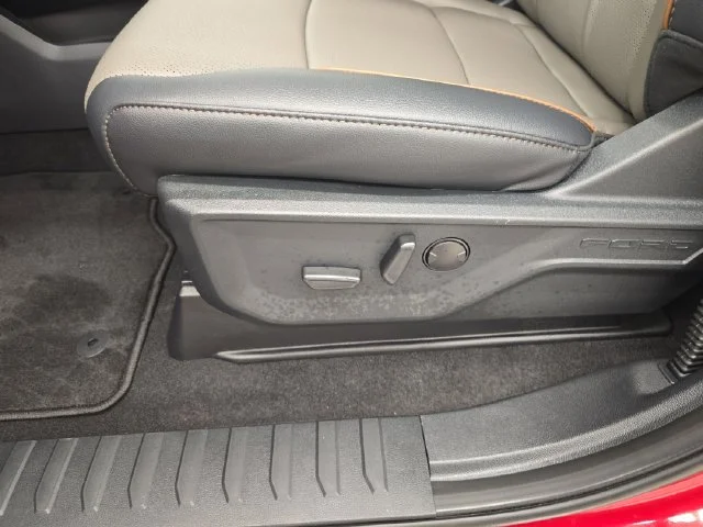 New 2026 Ruby Red Metallic Tinted Clearcoat Ford Lariat® image 41
