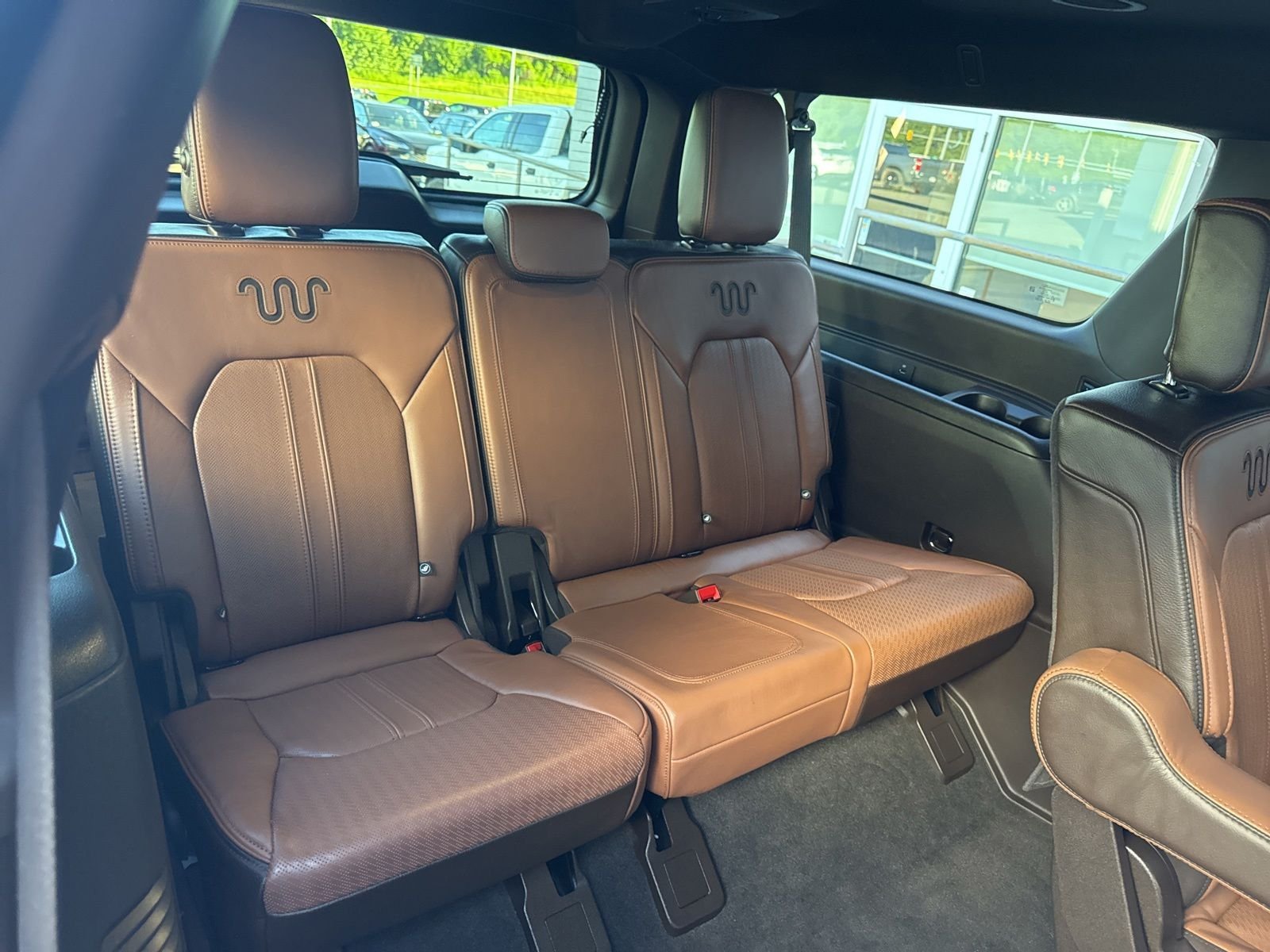 Used 2022 White Ford King Ranch image 31
