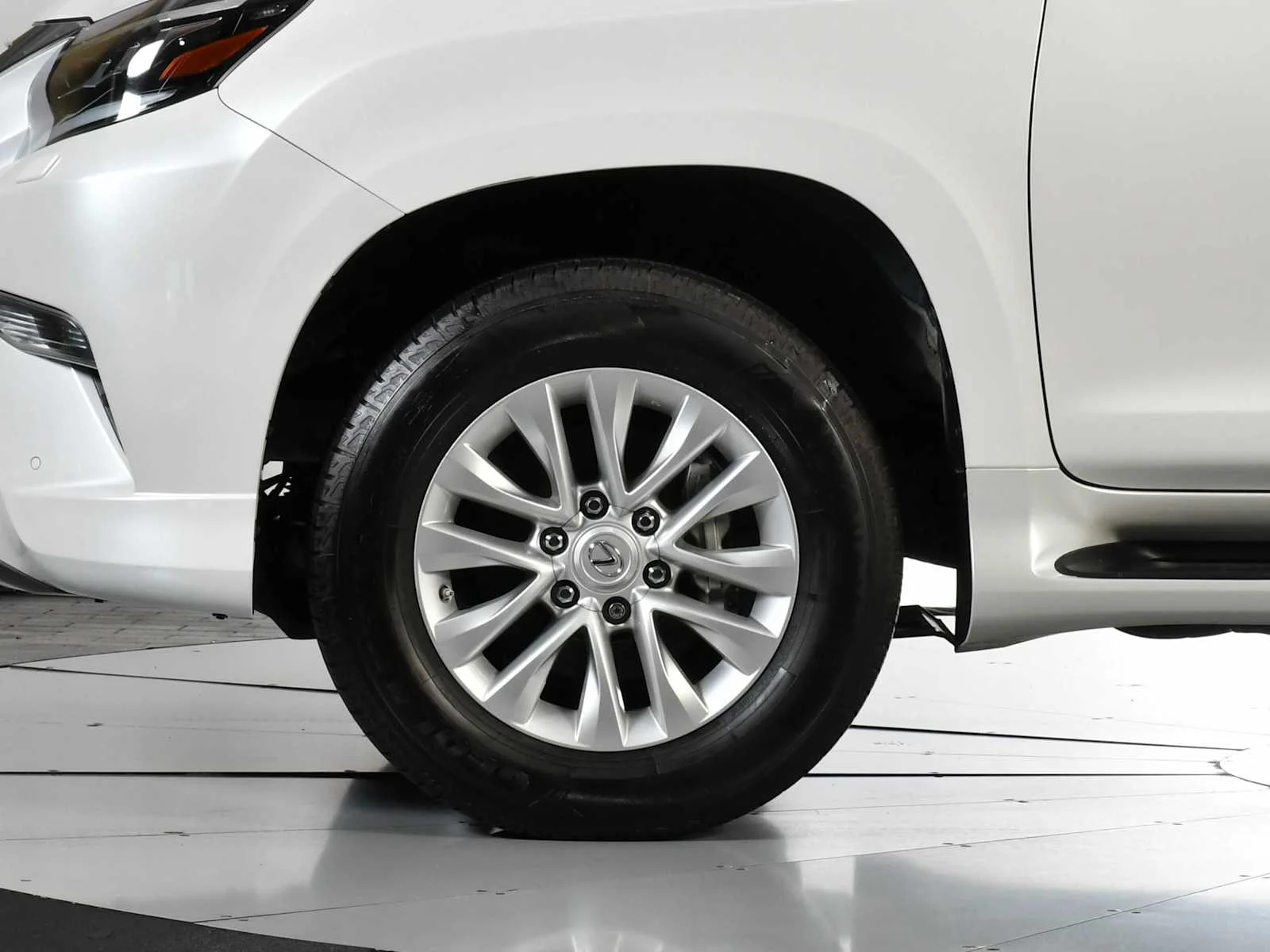 Certified Used 2023 Eminent White Pearl Lexus Premium image 12