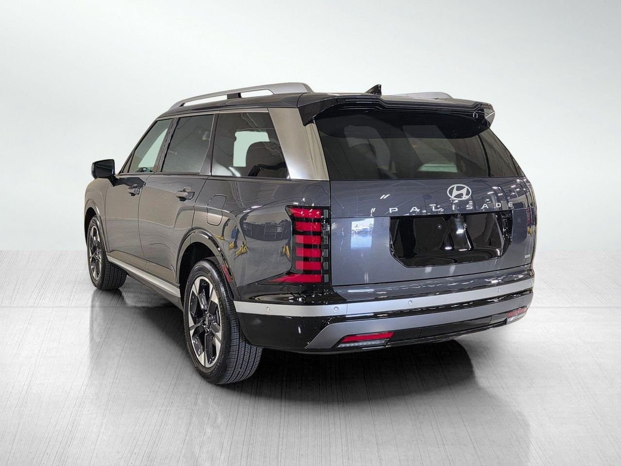New 2026 Ecotronic Gray Pearl Hyundai Limited AWD image 5