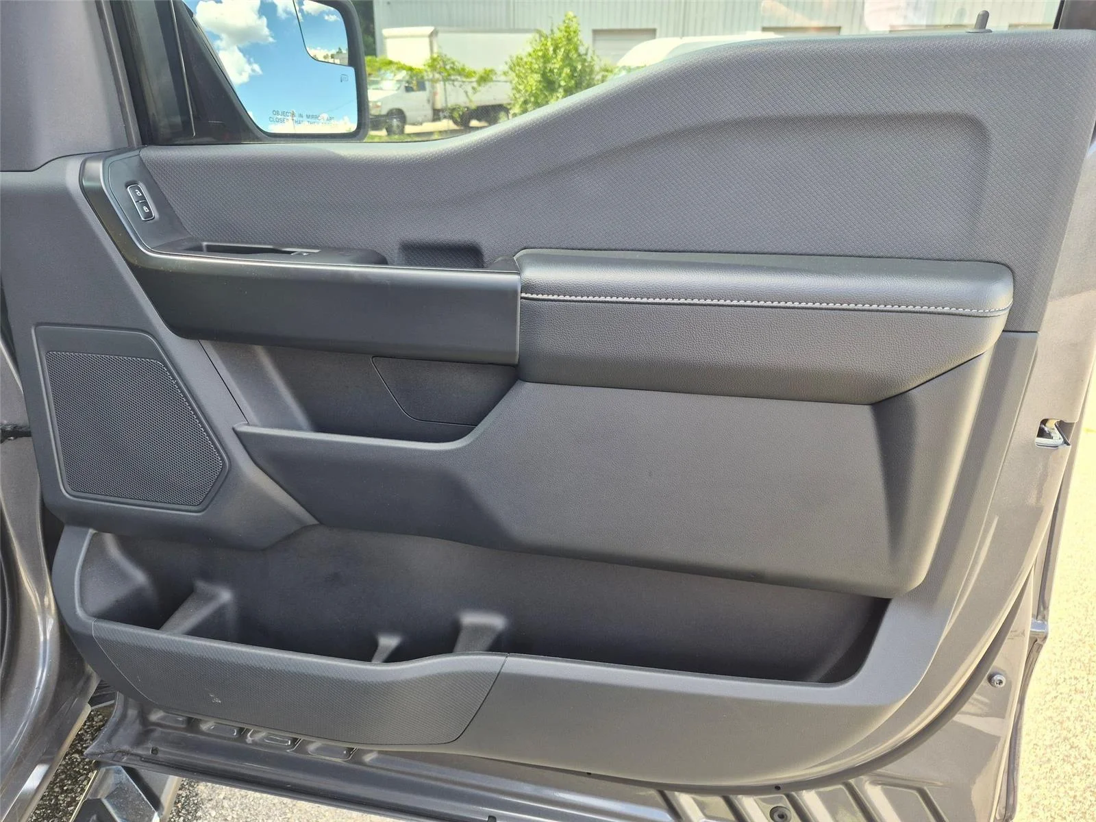 Used 2023 Carbonized Gray Metallic Ford XL image 29