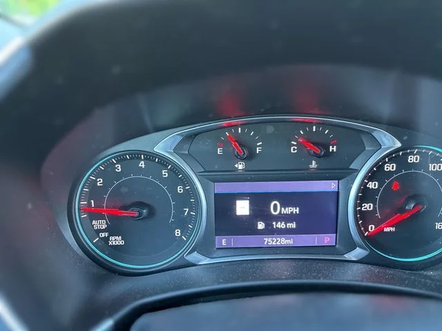 Used 2019 Gray Chevrolet Premier image 16