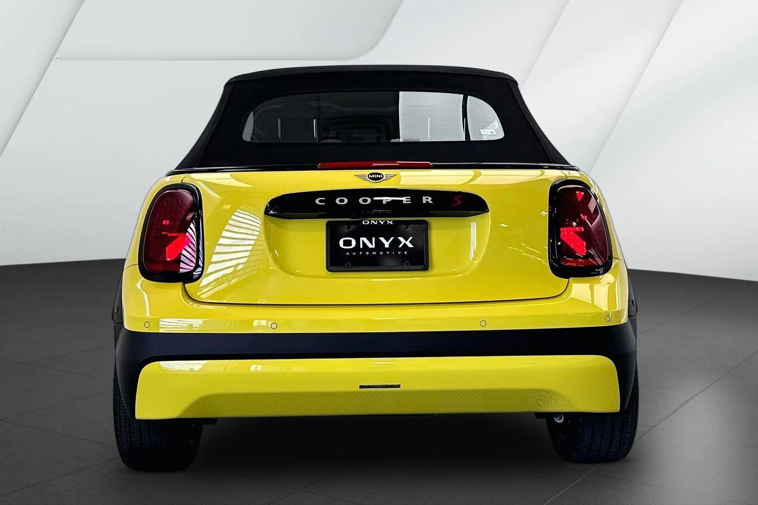 New 2026 Sunny Side Yellow MINI Iconic image 6
