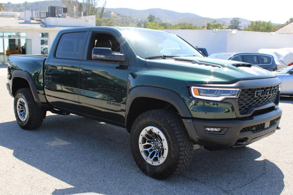 New 2026 Serrano-Green Metallic Exterior Paint Ram RHO image 3