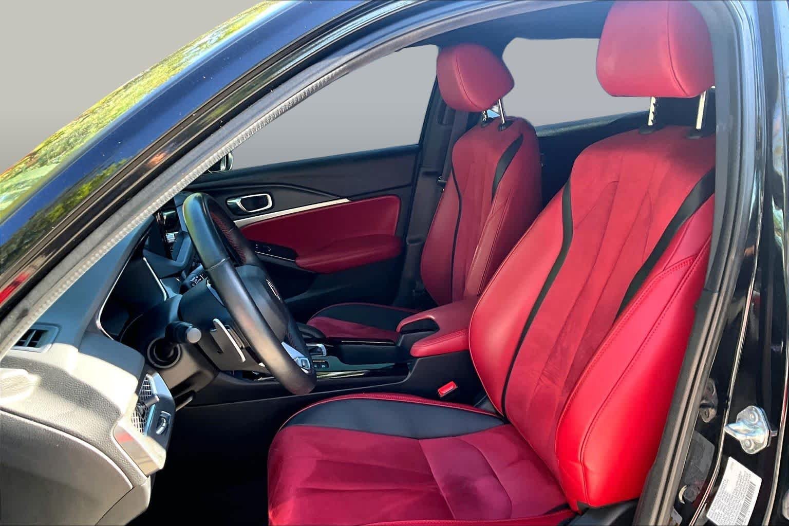 Used 2024 Majestic Black Pearl Acura w/A-Spec Technology Package image 8