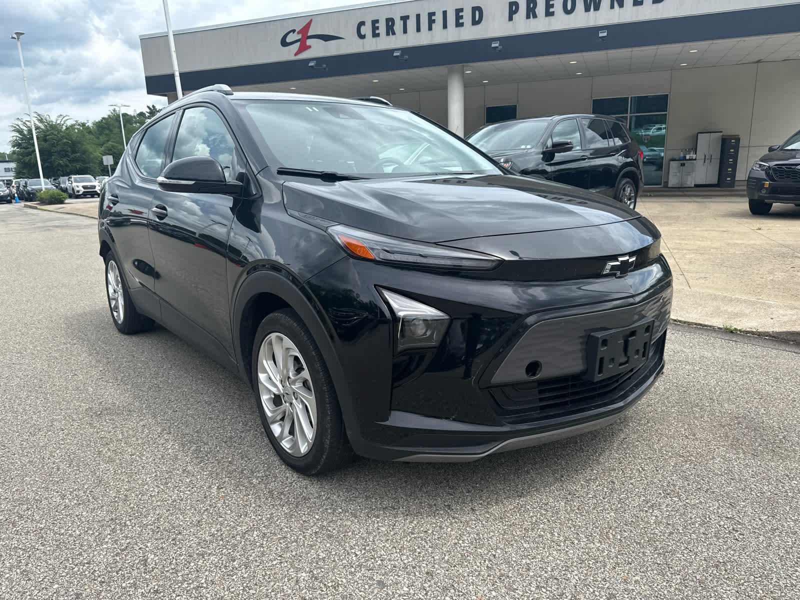 2023 Chevrolet Bolt EUV LT's photo