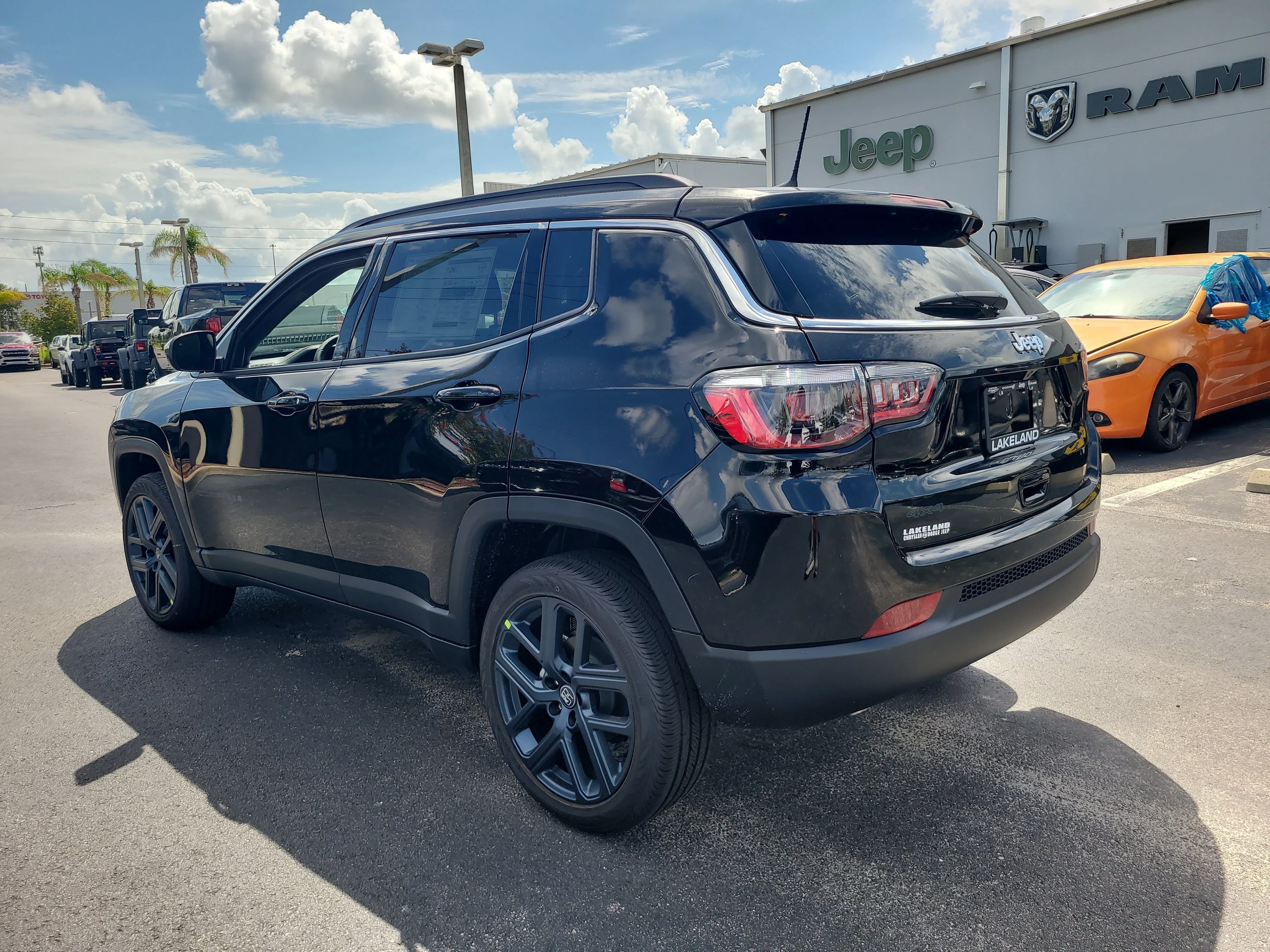 New 2026 Diamond Black Crystal Pearlcoat Jeep 85th Anniversary image 8