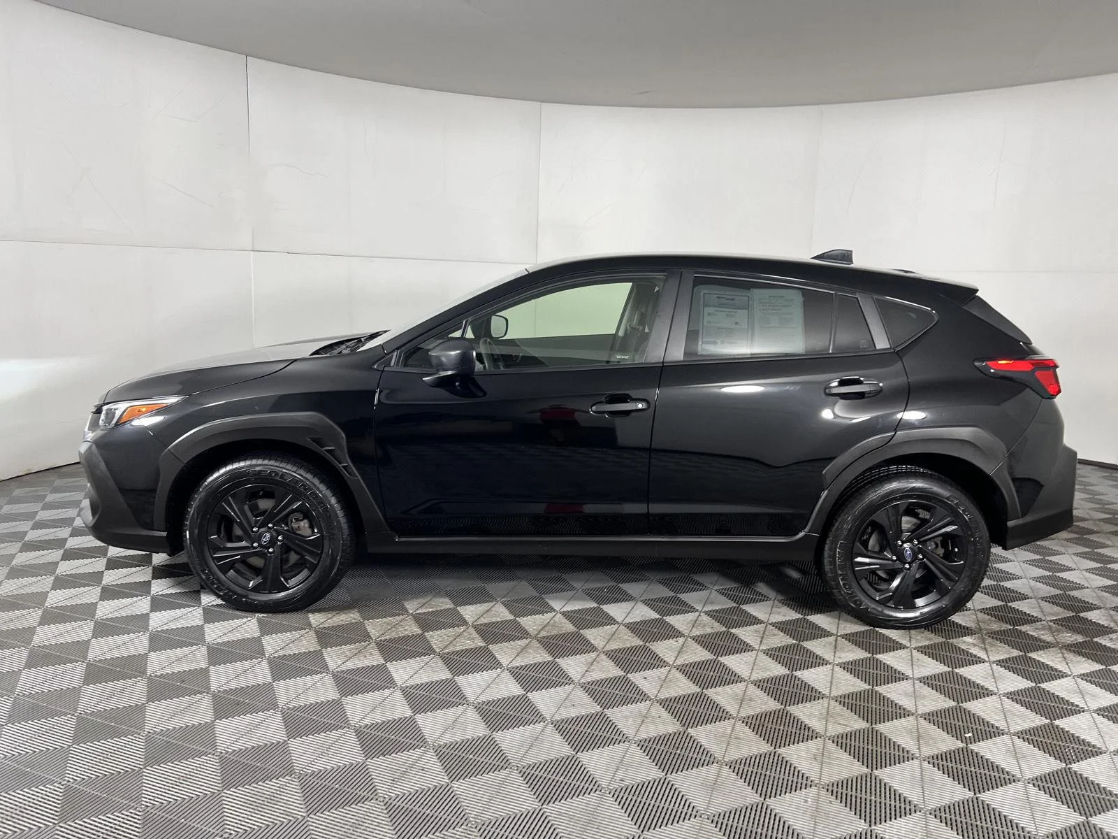 Used 2024 Crystal Black Silica Subaru Base image 15