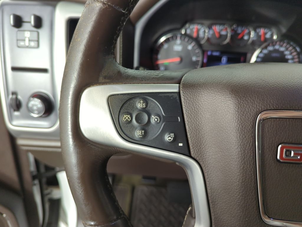Used 2014 White GMC SLT image 21