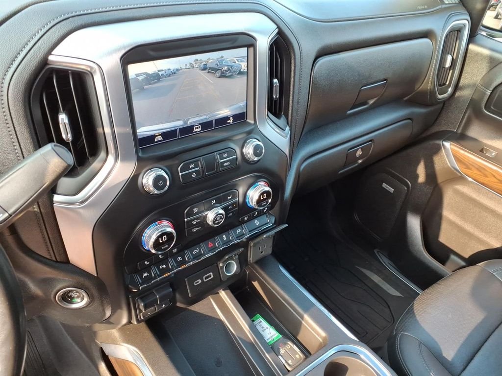 Used 2021 Dark Sky Metallic GMC SLT image 8